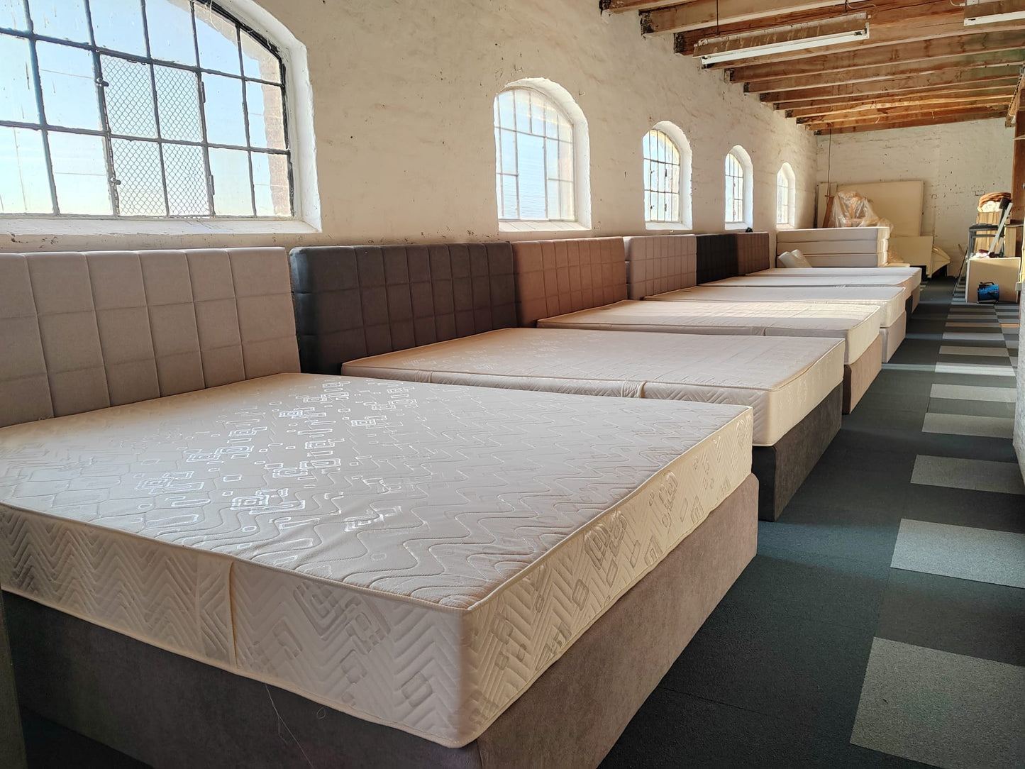 003 Boxspring 180